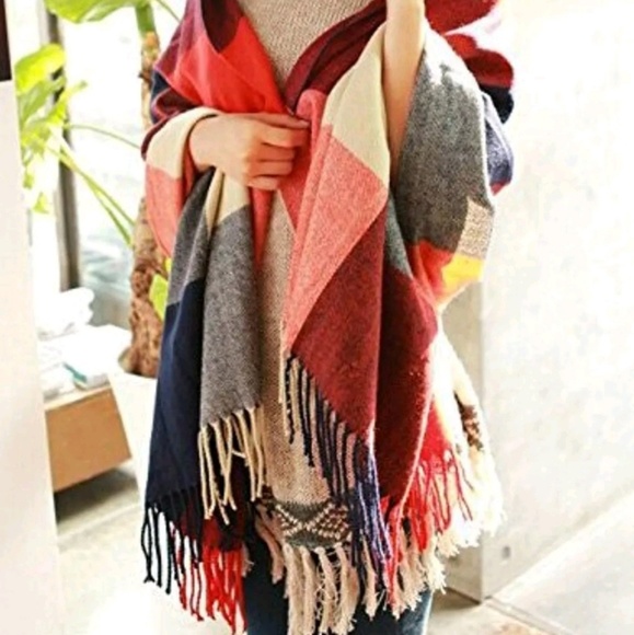 Accessories - Large Plaid Scarf